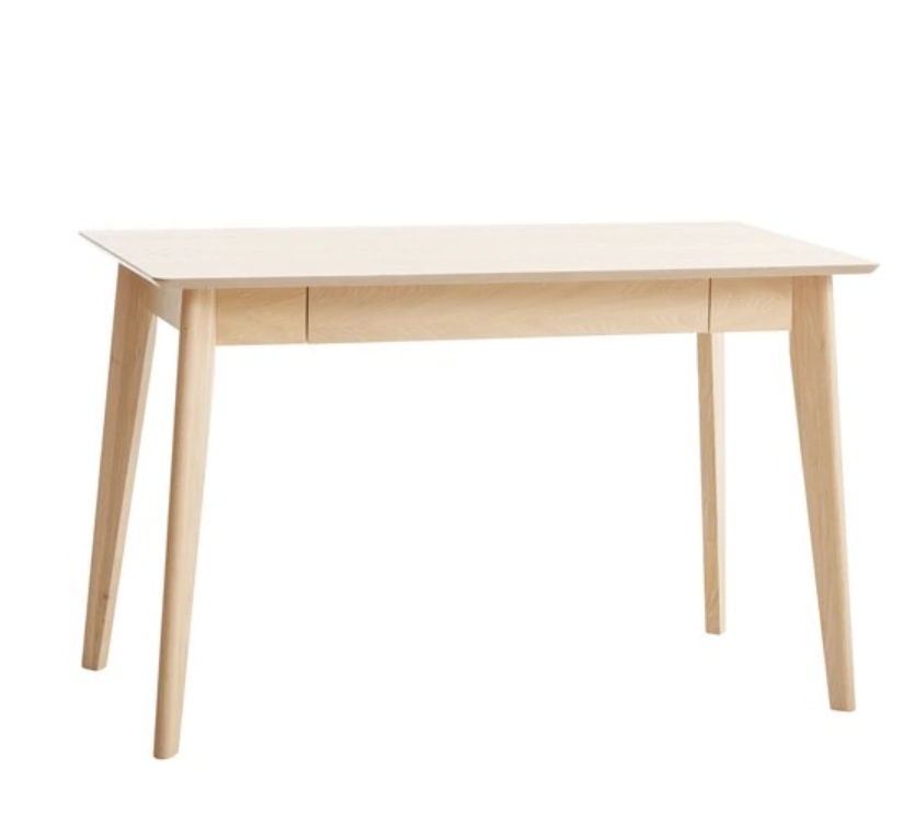 Kalby desk light oak, €199, JYSK
