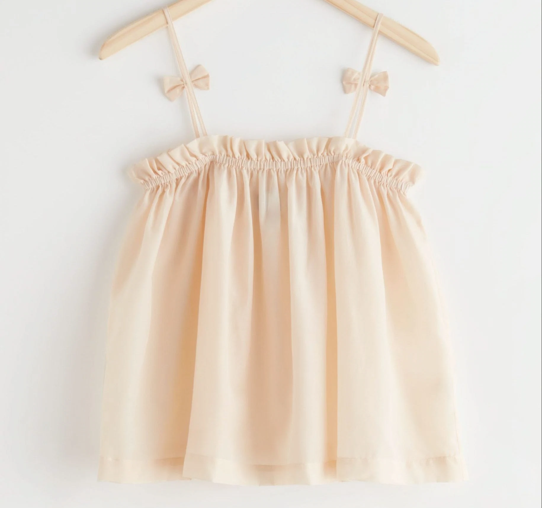 & Other Stories Silk Blend Ruffled Bow Top, €49