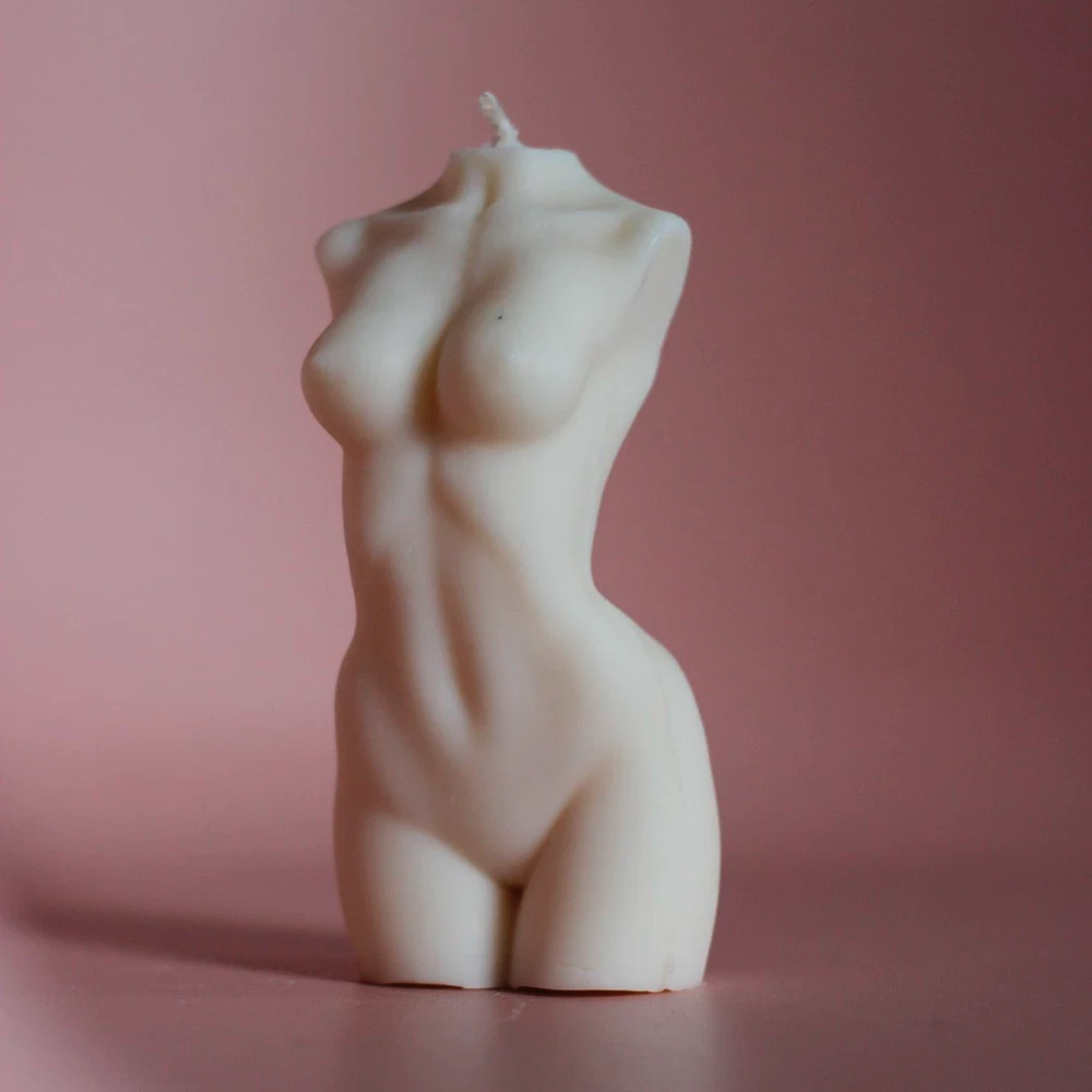 Goddess candle, €30, April and the Bear