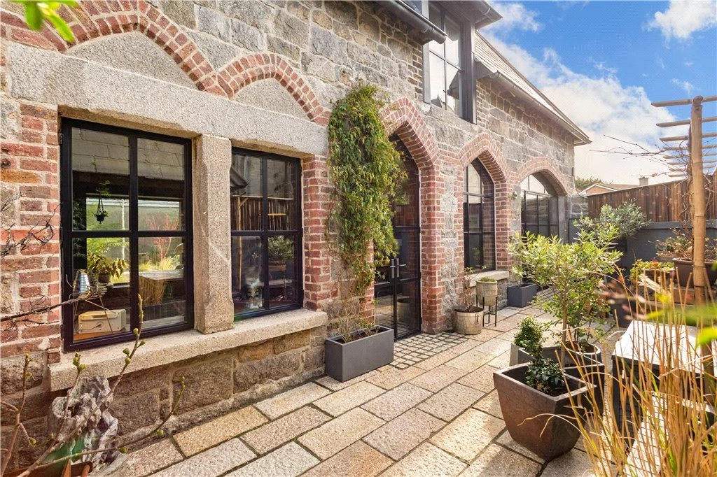 house for sale in Monkstown