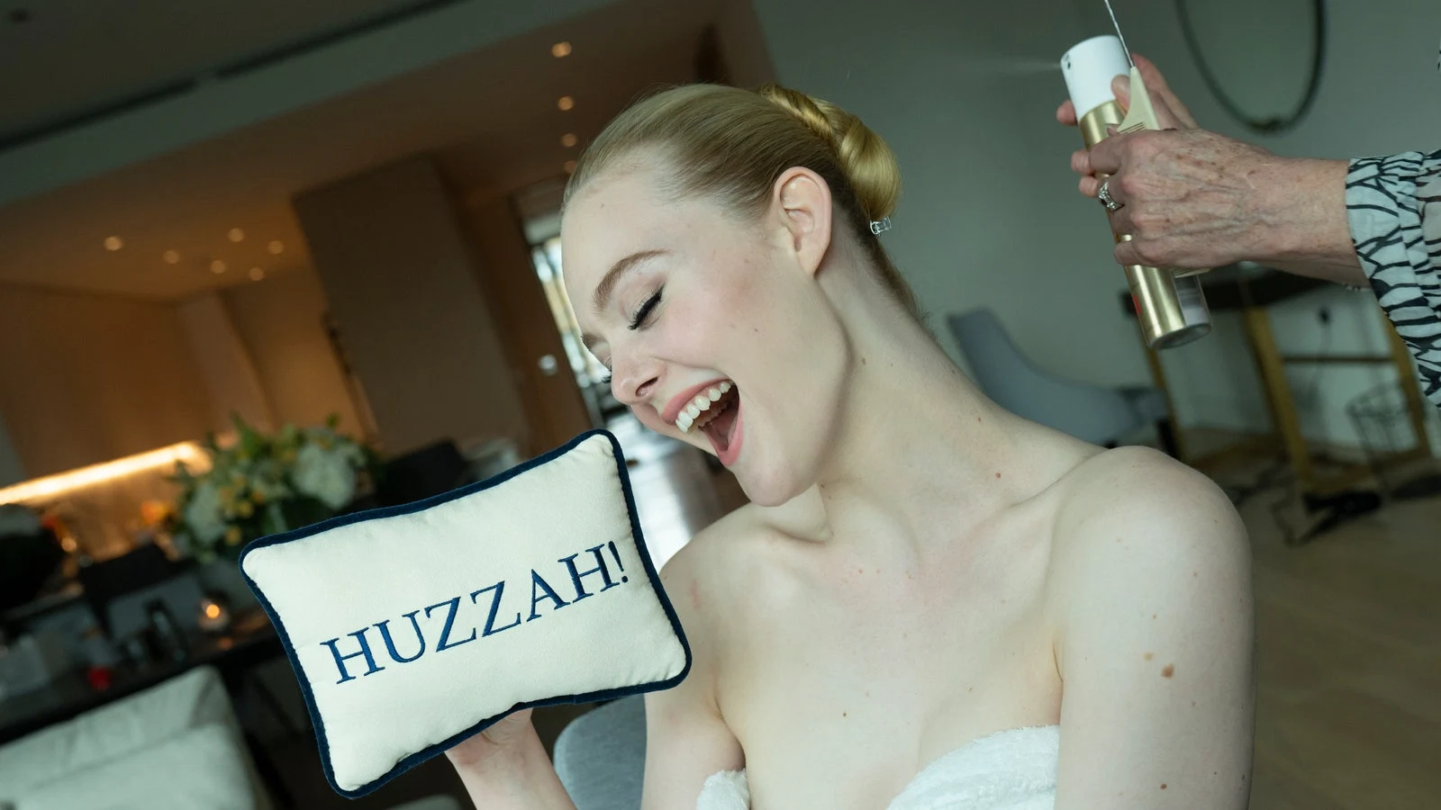 How to recreate Elle Fanning’s glowing skin from the Golden Globes