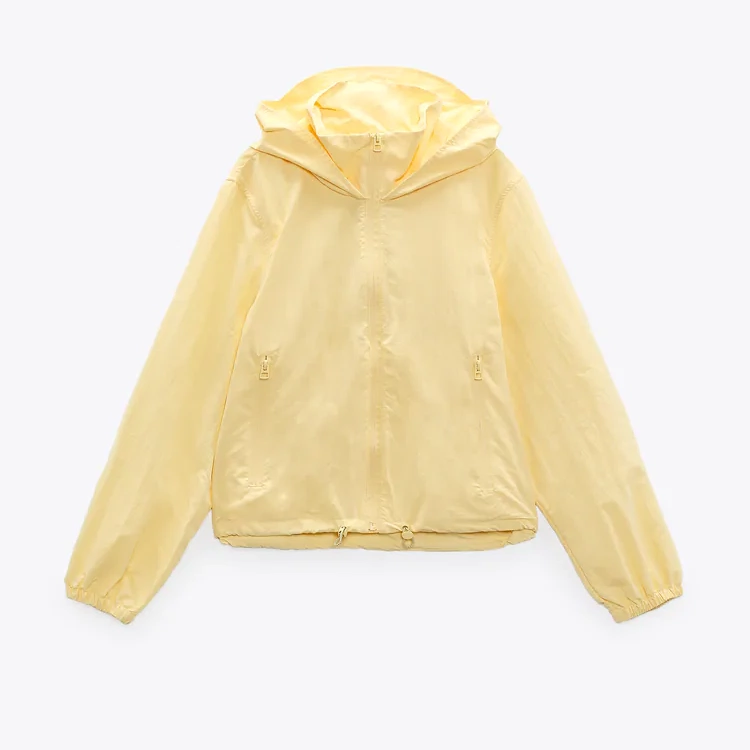 Rain jackett, €19.99, Zara