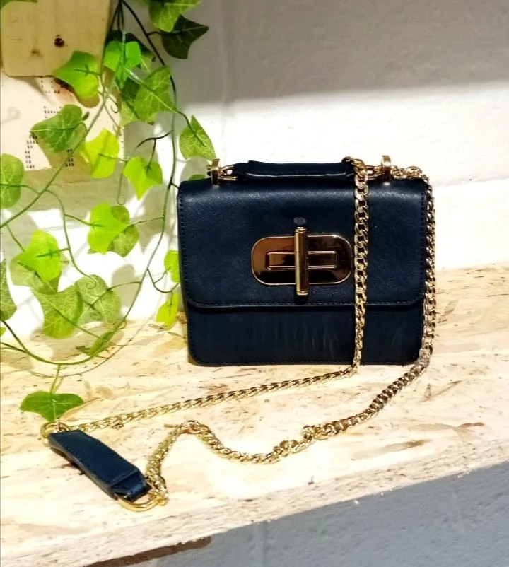Tommy Hilfiger Handbag, €89