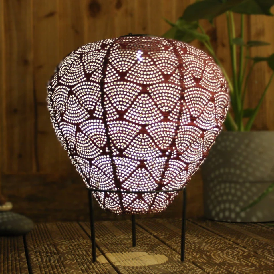 Solar powers balloon lantern, €35, Article