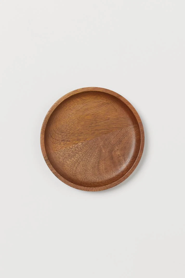 Small mango wood dish, €4.99, H&M