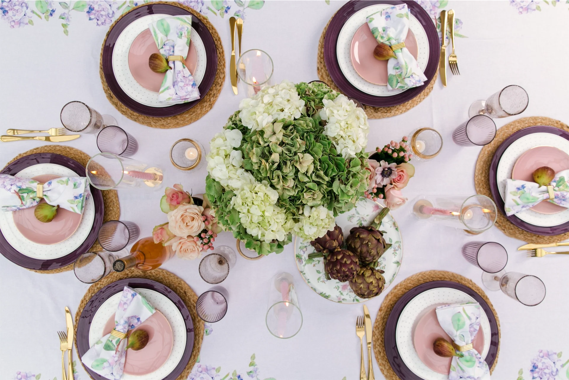 The step-by-step guide to laying a chic summer tablescape