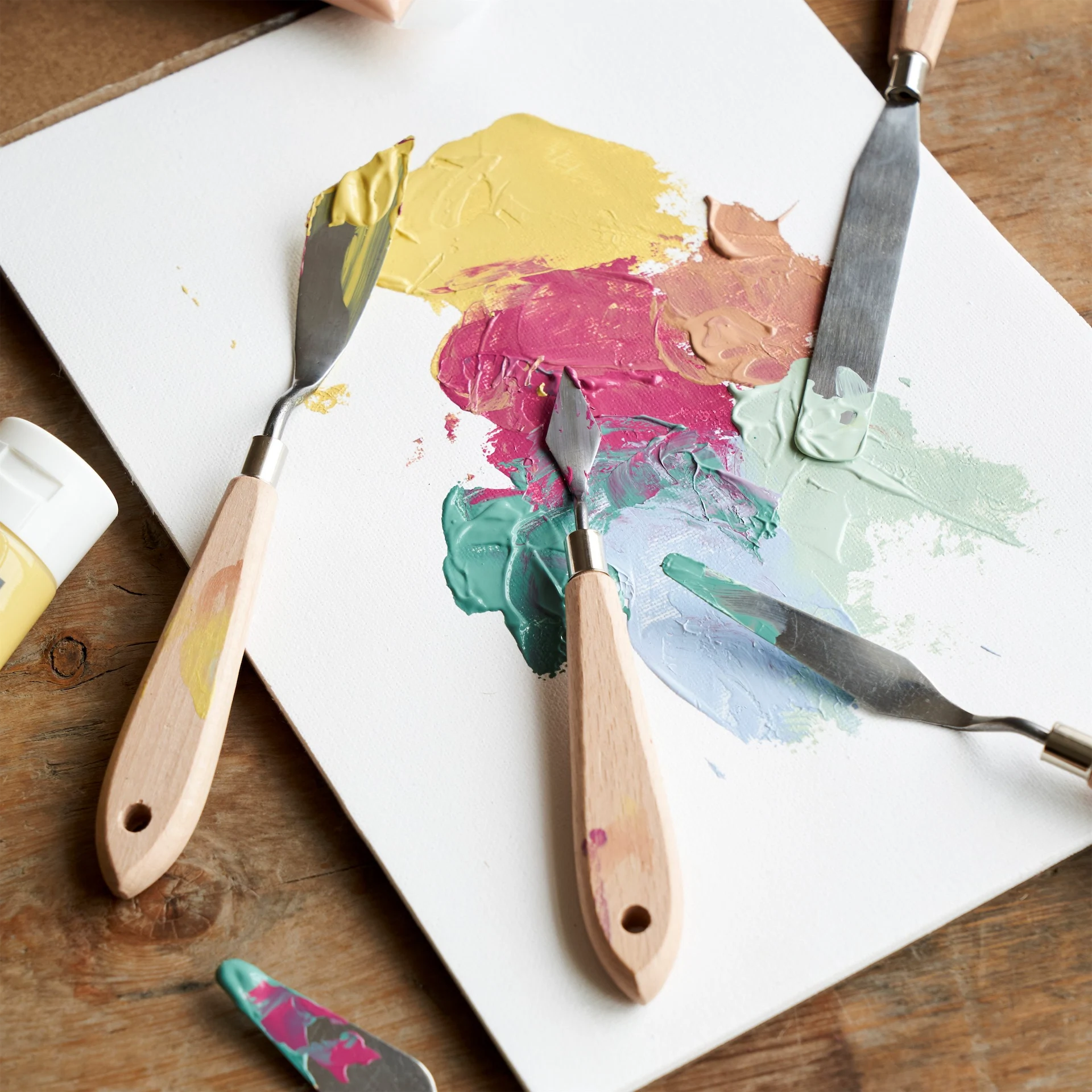 Paint, from €1.26, sketchbook €3.90, painting spatula, from €2.22