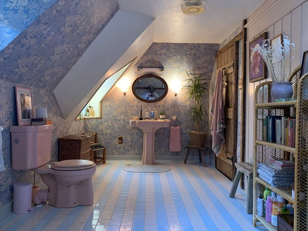 You won’t believe it, but the house everyone is obsessed with in Netflix’s Master of None is actually a set