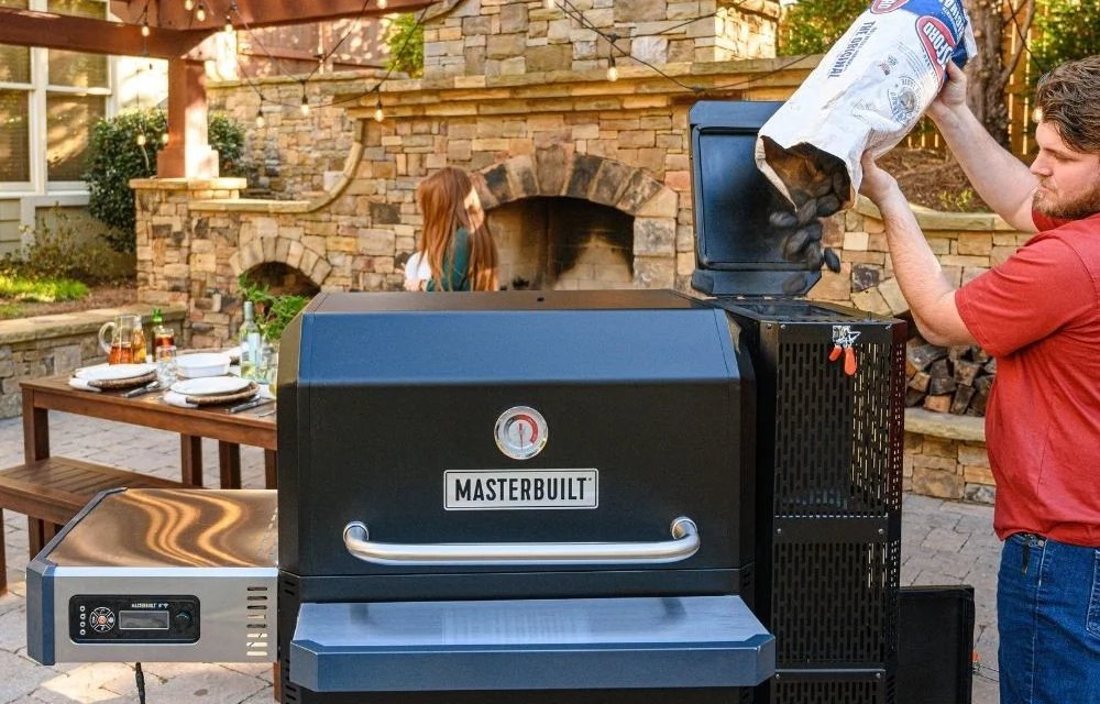 Masterbuilt Digital Charcoal Grill & Smoker, €1,049