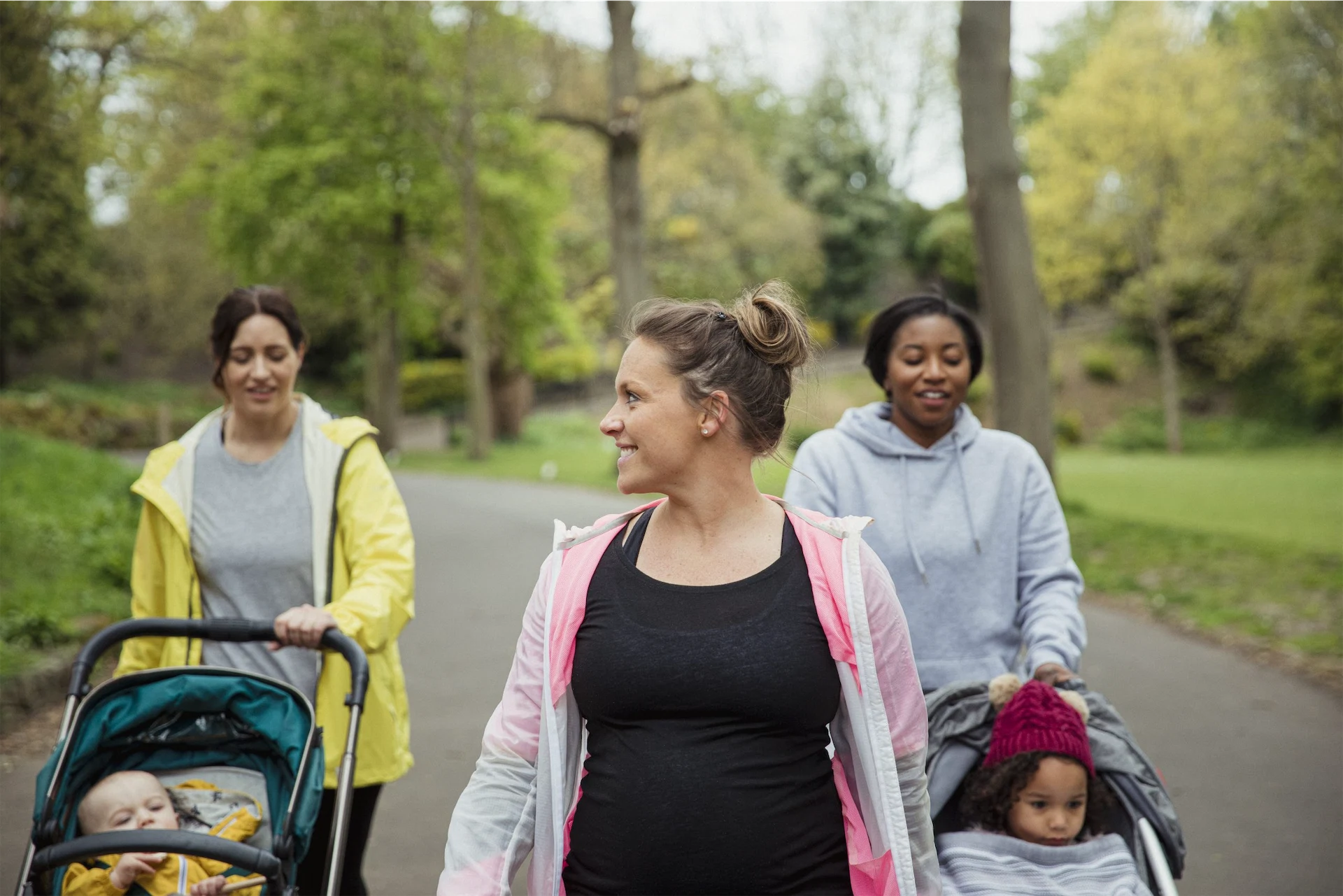 Mom is the loneliest number: Why we need Tinder for mums Mom is the loneliest number: Why we need Tinder for mums
