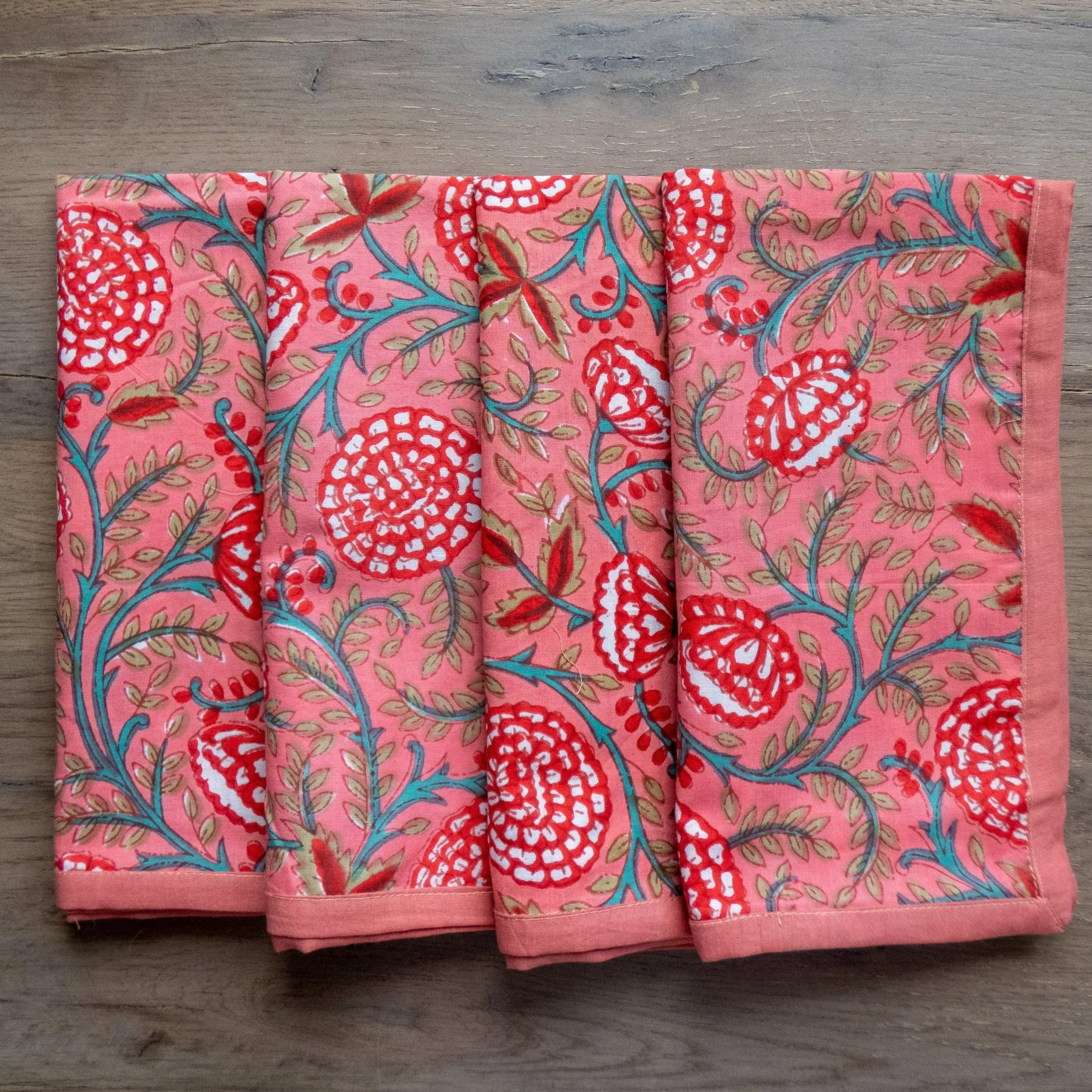 Cleo napkin set of four, €26.50, LNH Edit