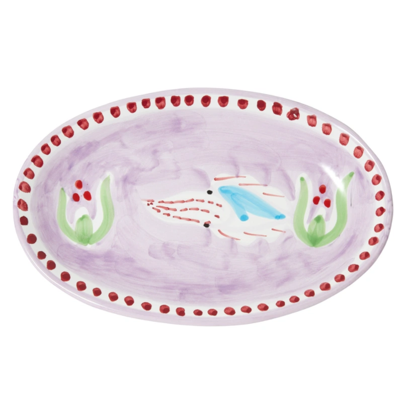 Oval squid plate, €26, Smallable