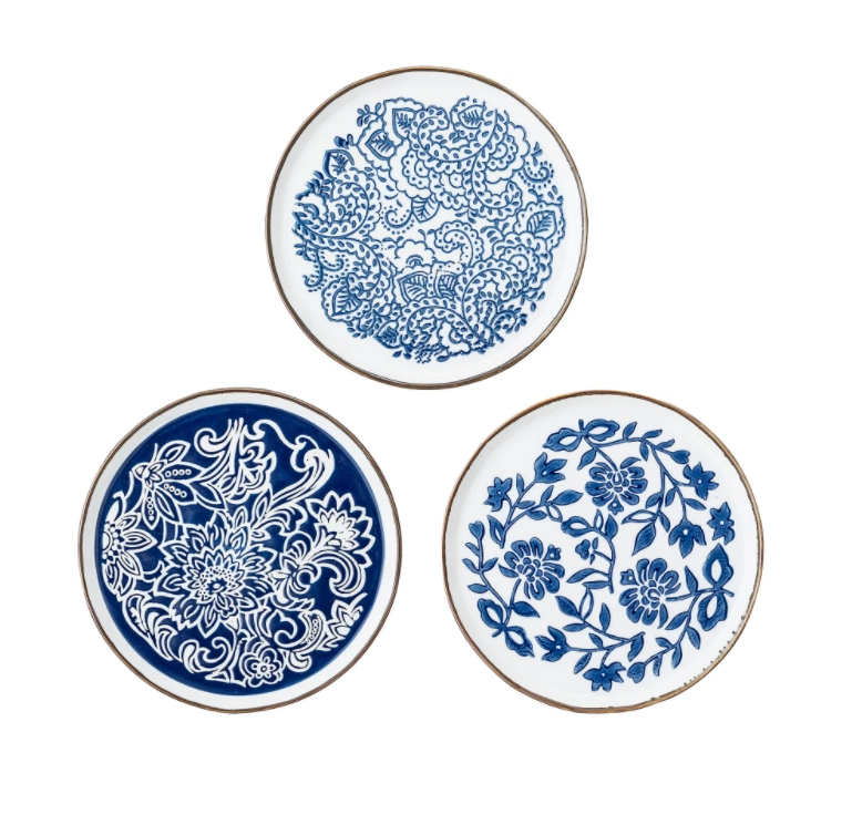 Molly stoneware plates set of 3, €38, The Old Mill Stores