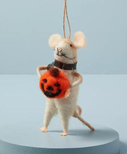 Mouse pumpkin decoration, €15, Anthropologie