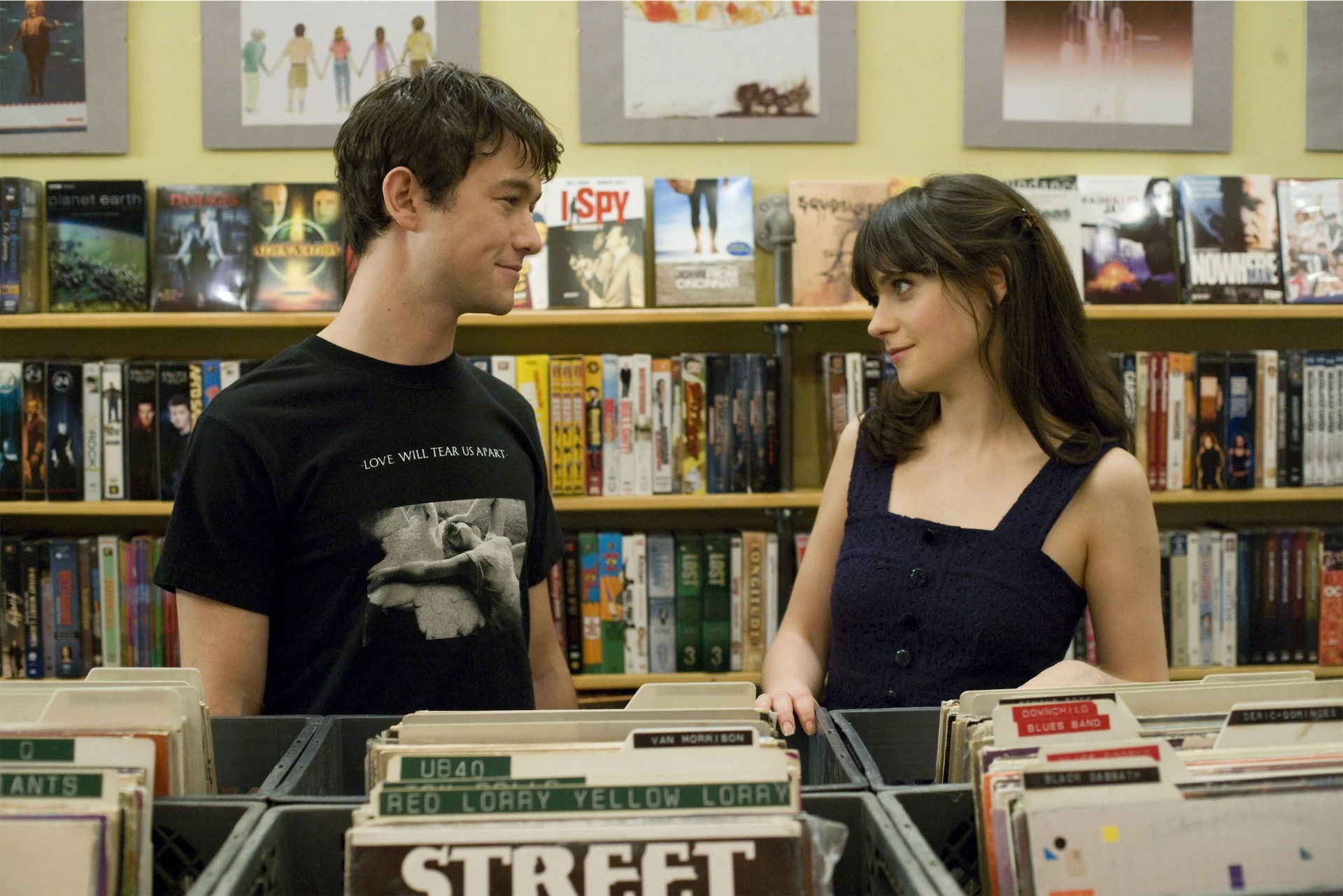 Cuffing in 500 Days of Summer