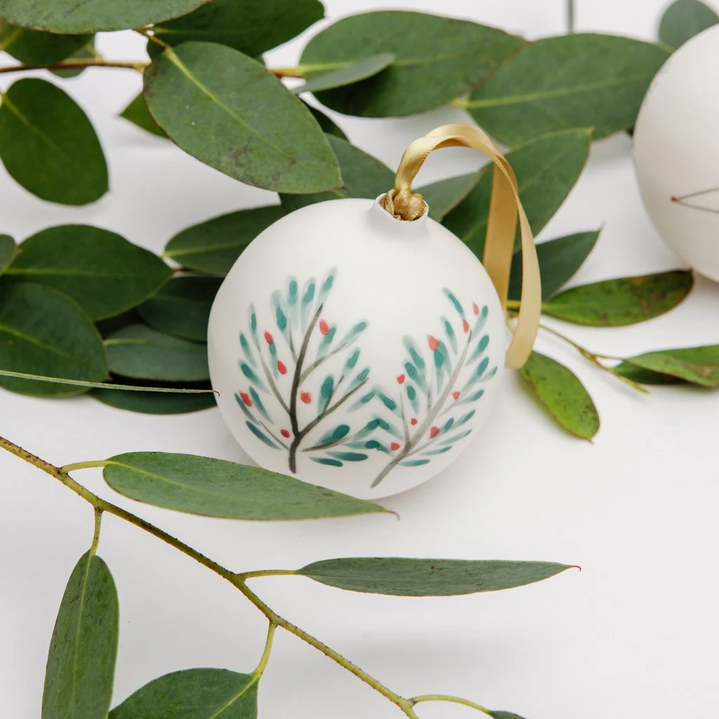 Porcelain bauble, €28