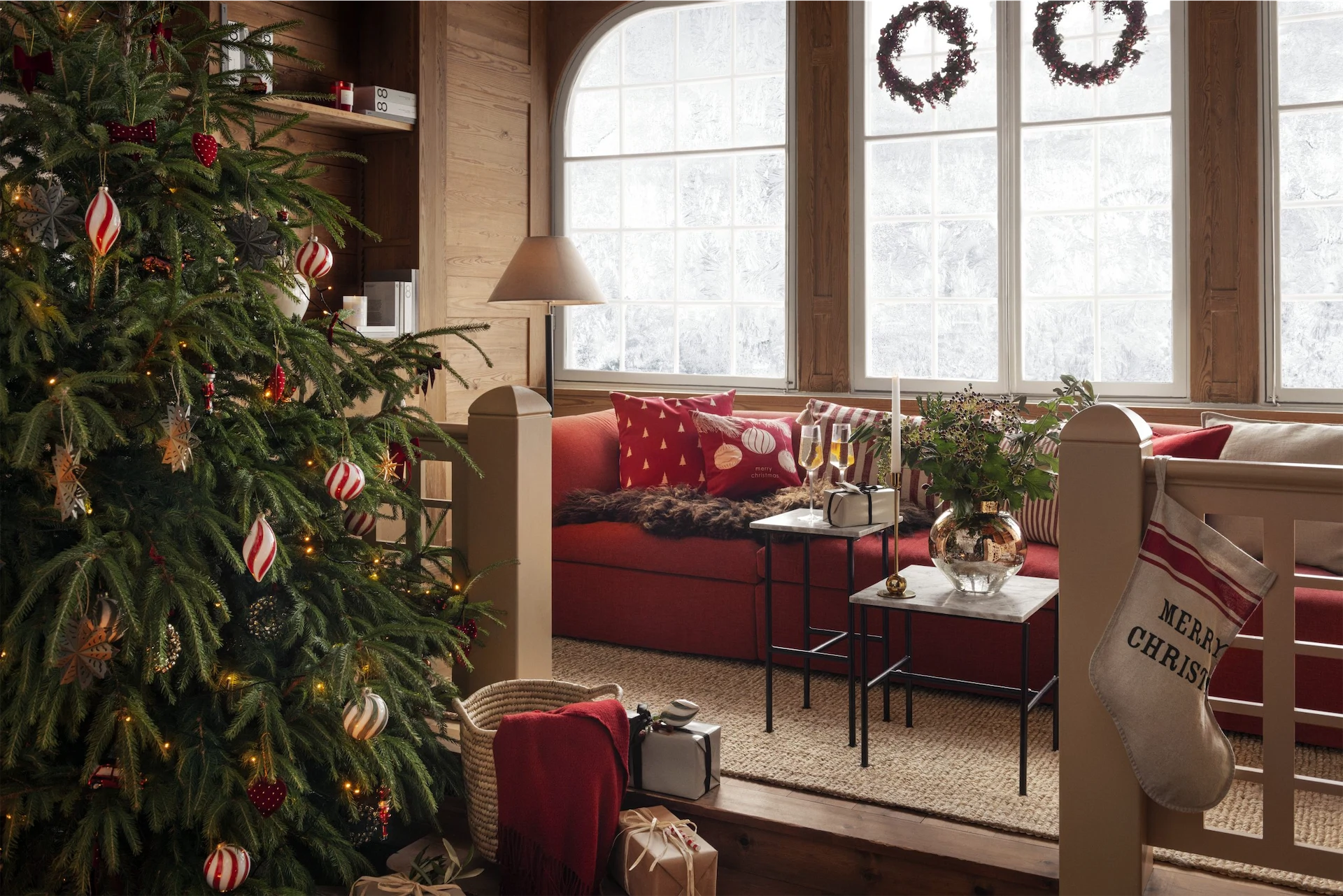 H&M’s festive homeware range is giving us plenty of Christmas decorating ideas