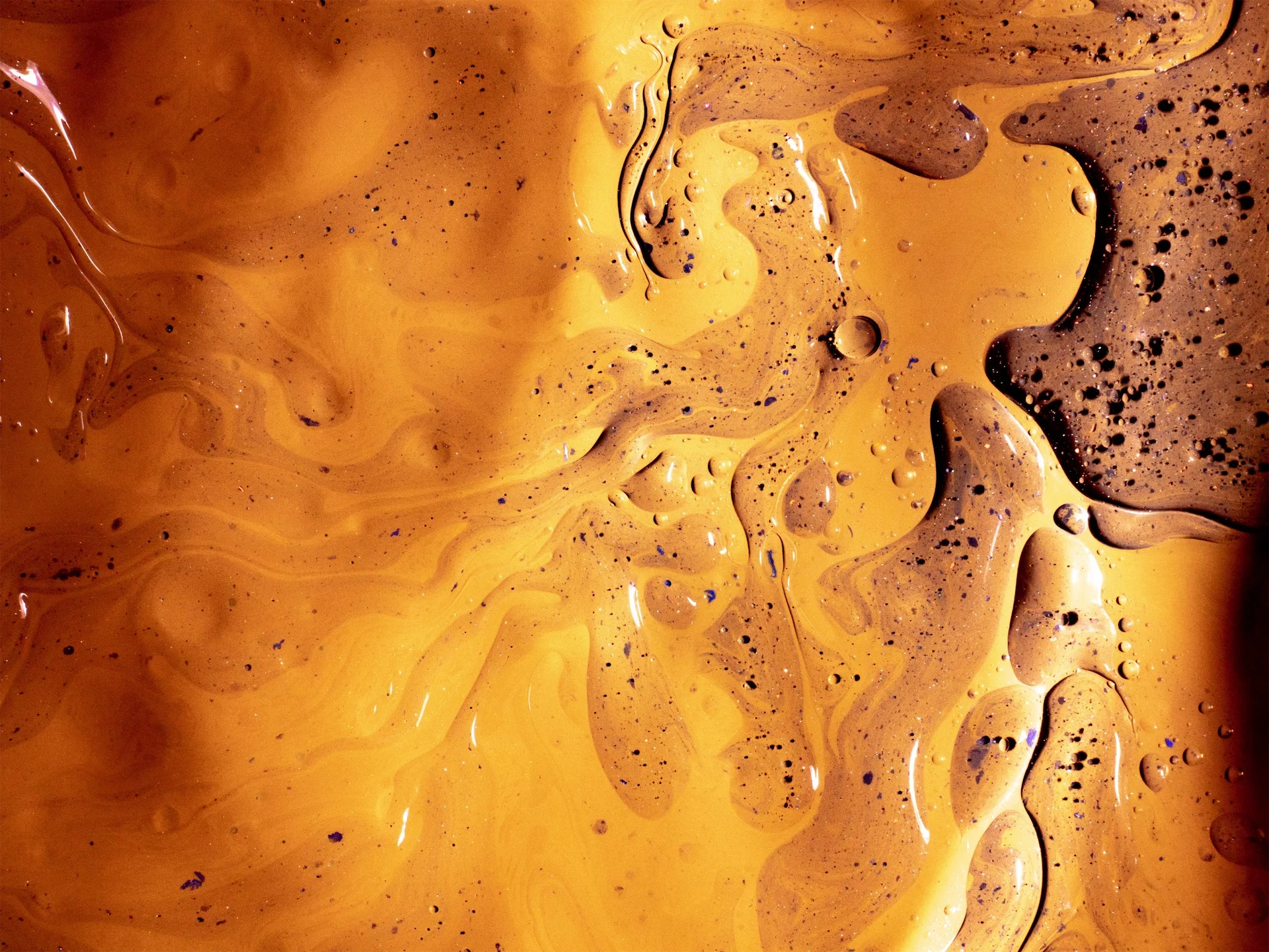 5 ways to use castor oil in your beauty routine