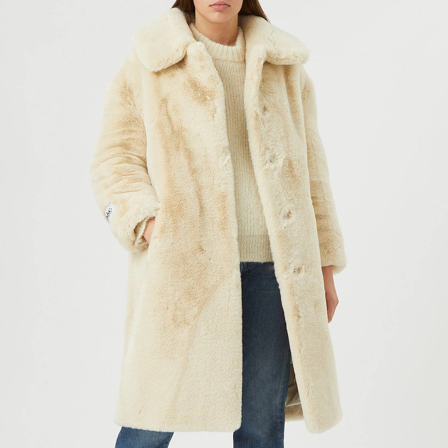Jakke Katrina Faux Fur Coat, €236, Arnotts 