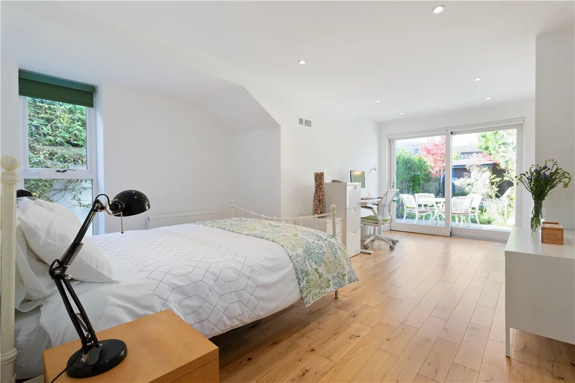 Sandymount home for sale bedroom