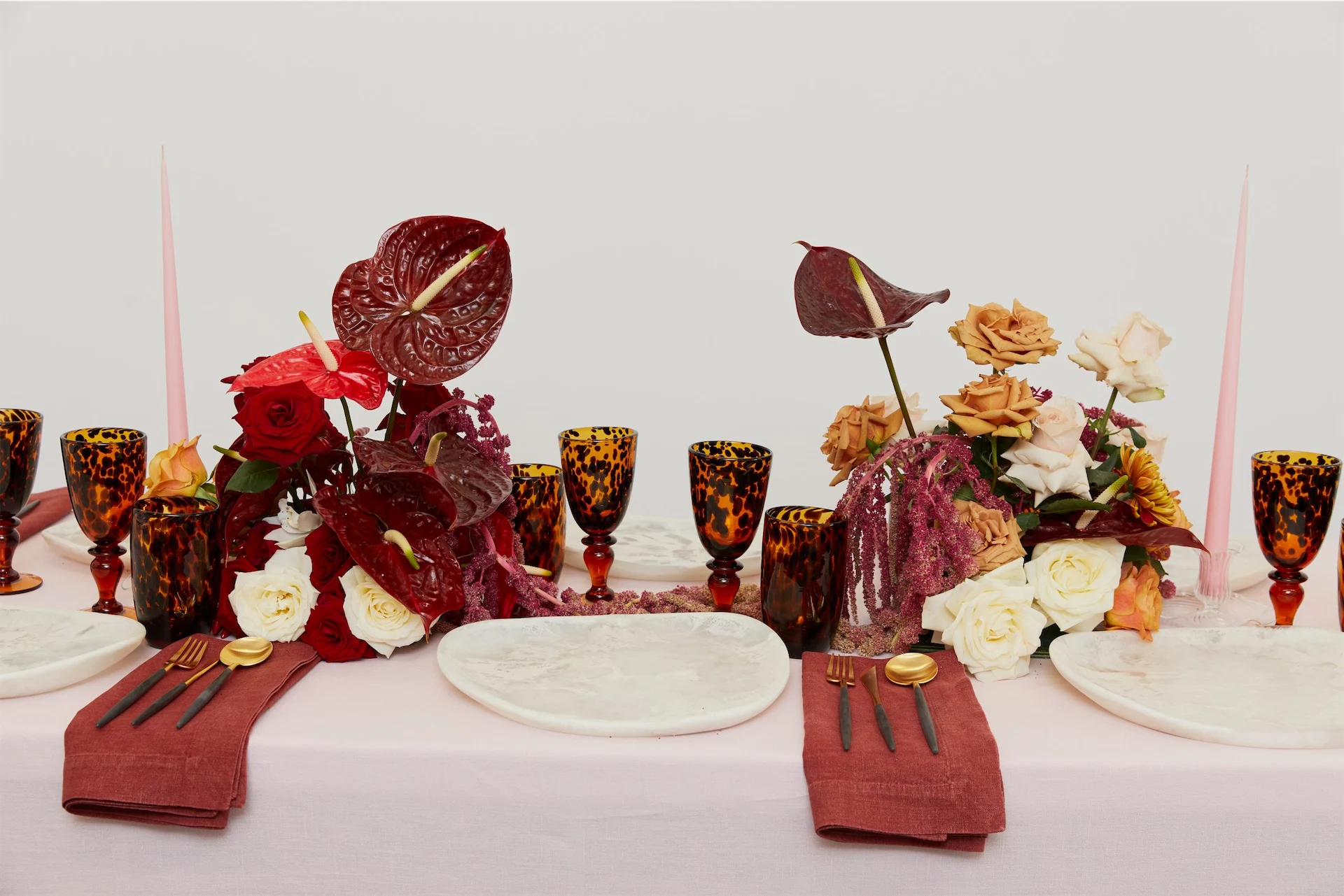 3 Irish tablescaping experts give us their best Christmas table tips