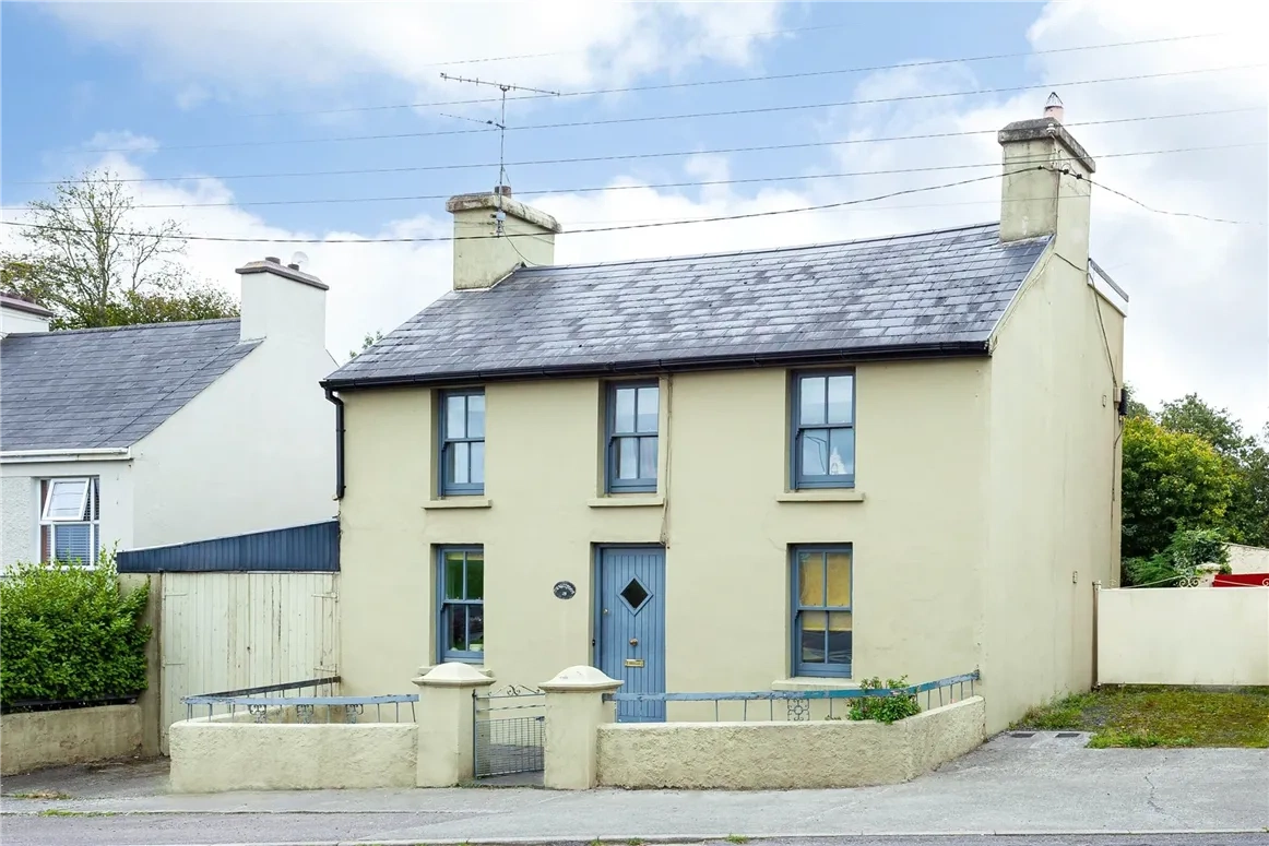 4 turnkey-ready family homes in Dublin, Cork, Galway & Donegal for less than €300k 4 turnkey-ready family homes in Dublin, Cork, Galway & Donegal for less than €300k