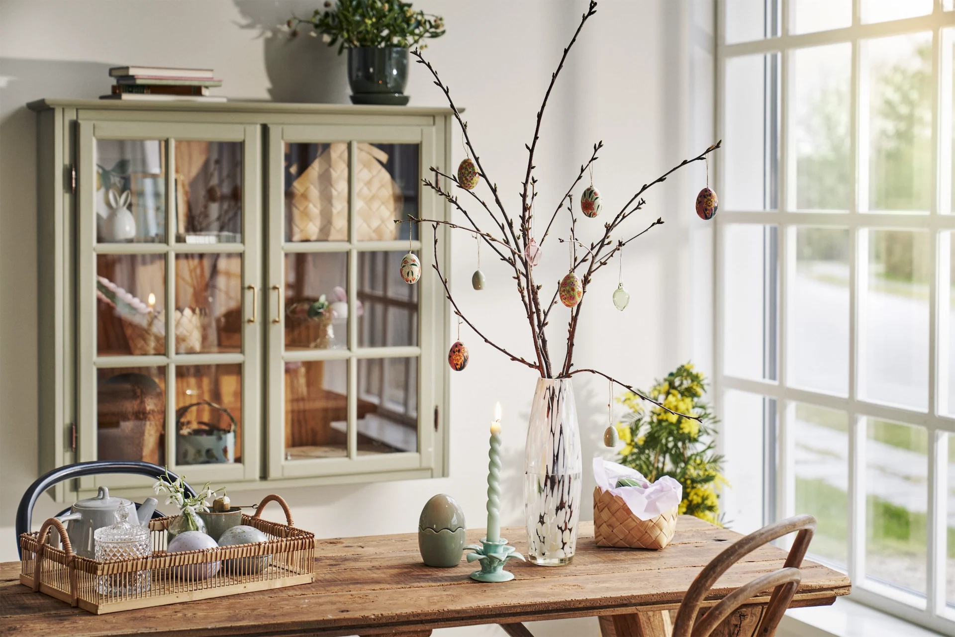 Adorable Easter decorations to brighten up your home this week