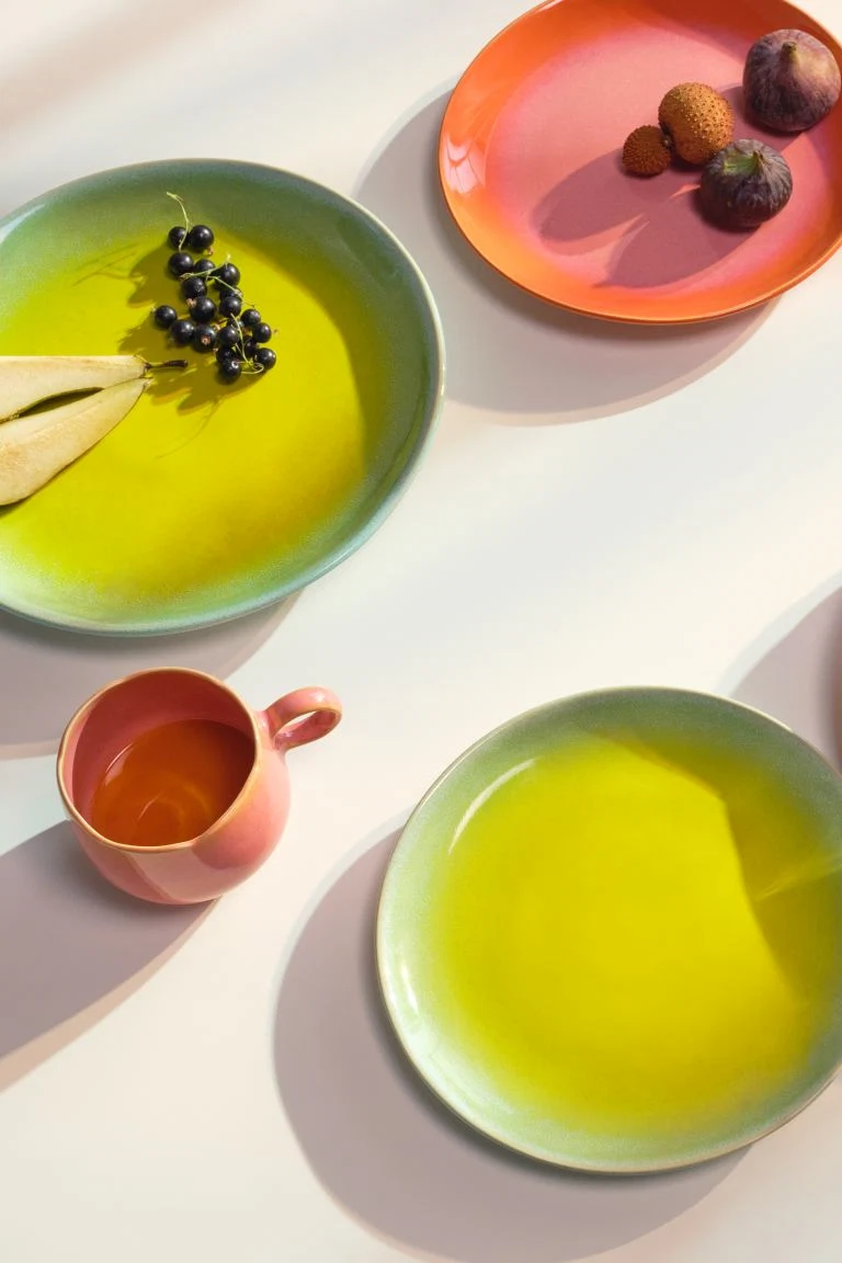 Large stoneware plate, €19.99, H&M
