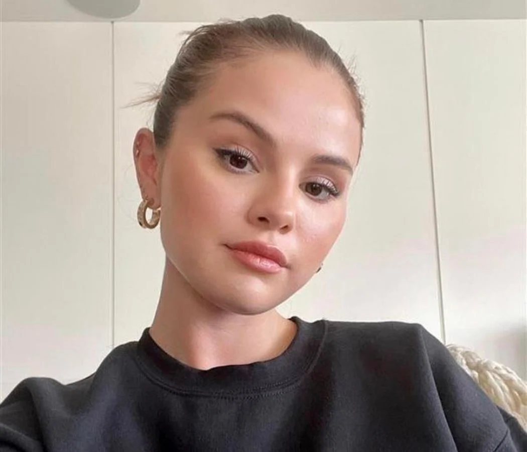 The latest Selena Gomez and Hailey Bieber “drama” just goes to show how long it takes the internet to recover from a breakup