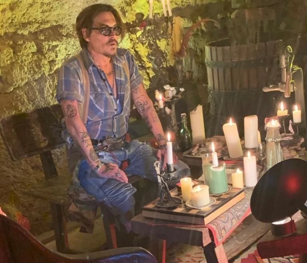 Johnny Depp takes to the stage at a Sheffield concert while the jury deliberate