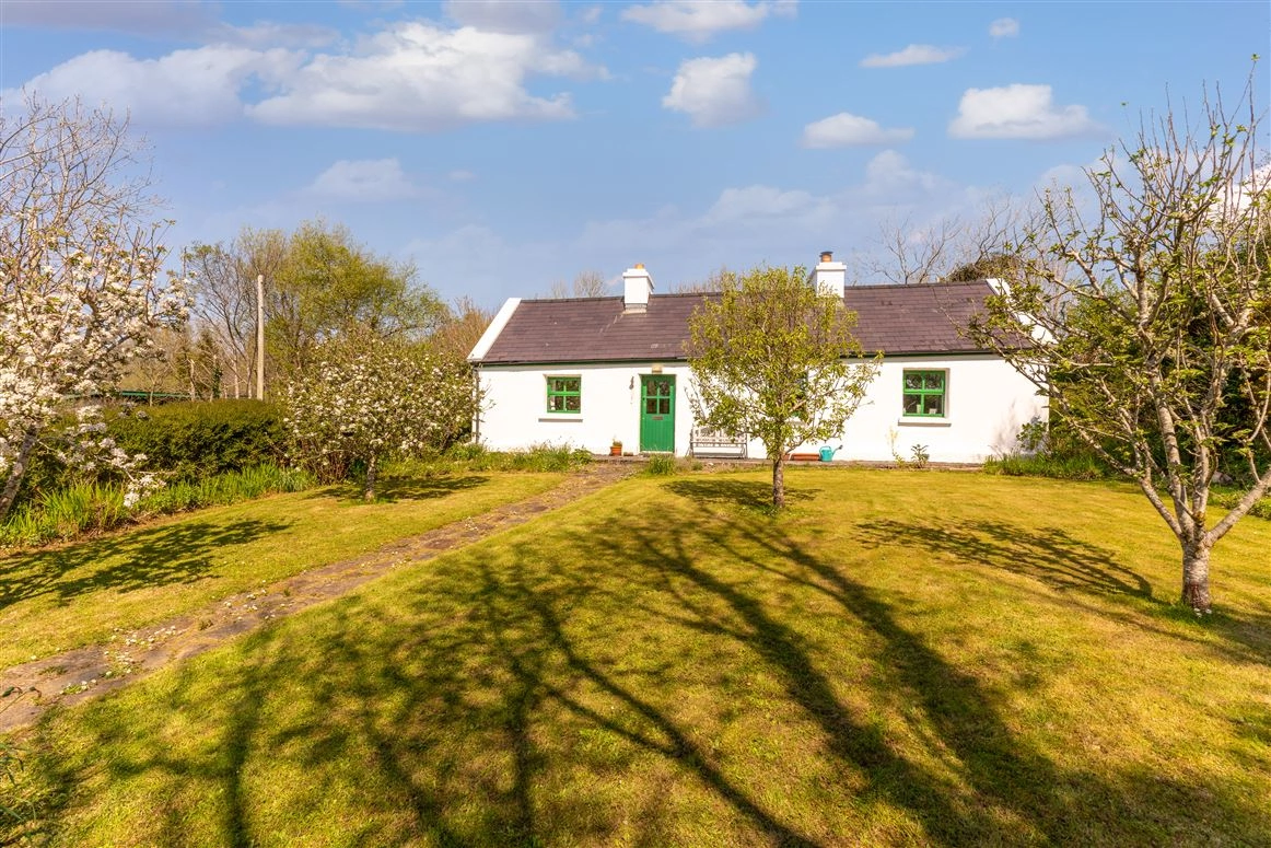 This unique property featuring two one-bed cottages is on the market for €275,000