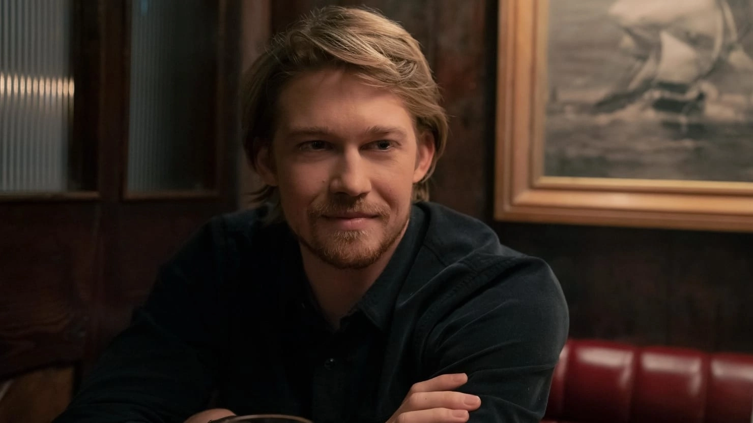 Joe Alwyn’s voice in ‘Conversations with Friends’ is the new Connell’s chain