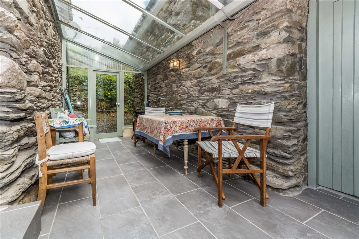 Sheep’s Head peninsula cottage hallway