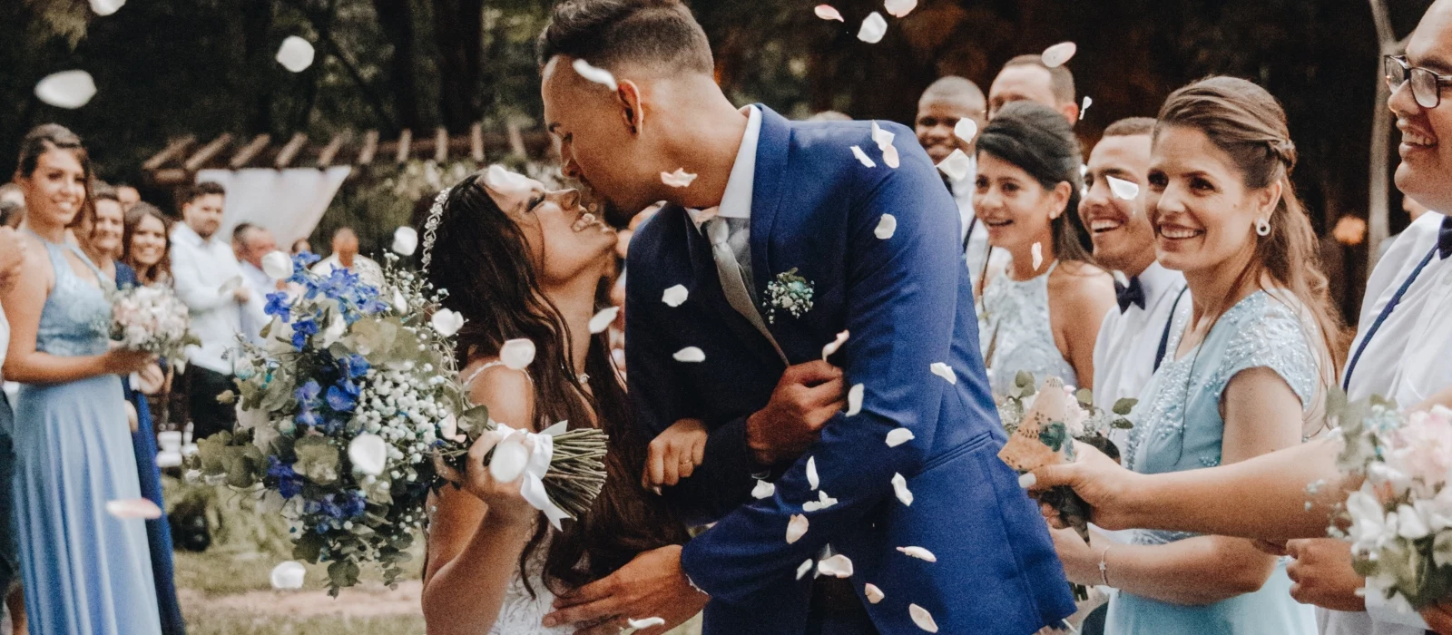 27 questions to ask your wedding venue (that brides often forget)