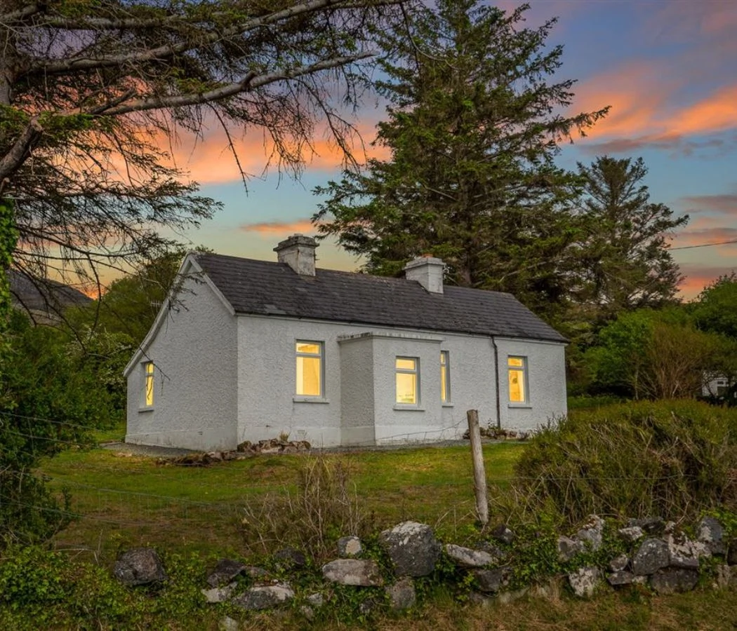 This traditional Irish cottage tucked away in Cashel, Co. Galway is on the market for €250,000