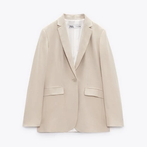Straight Fit Single-Button Blazer, €69.95, Zara