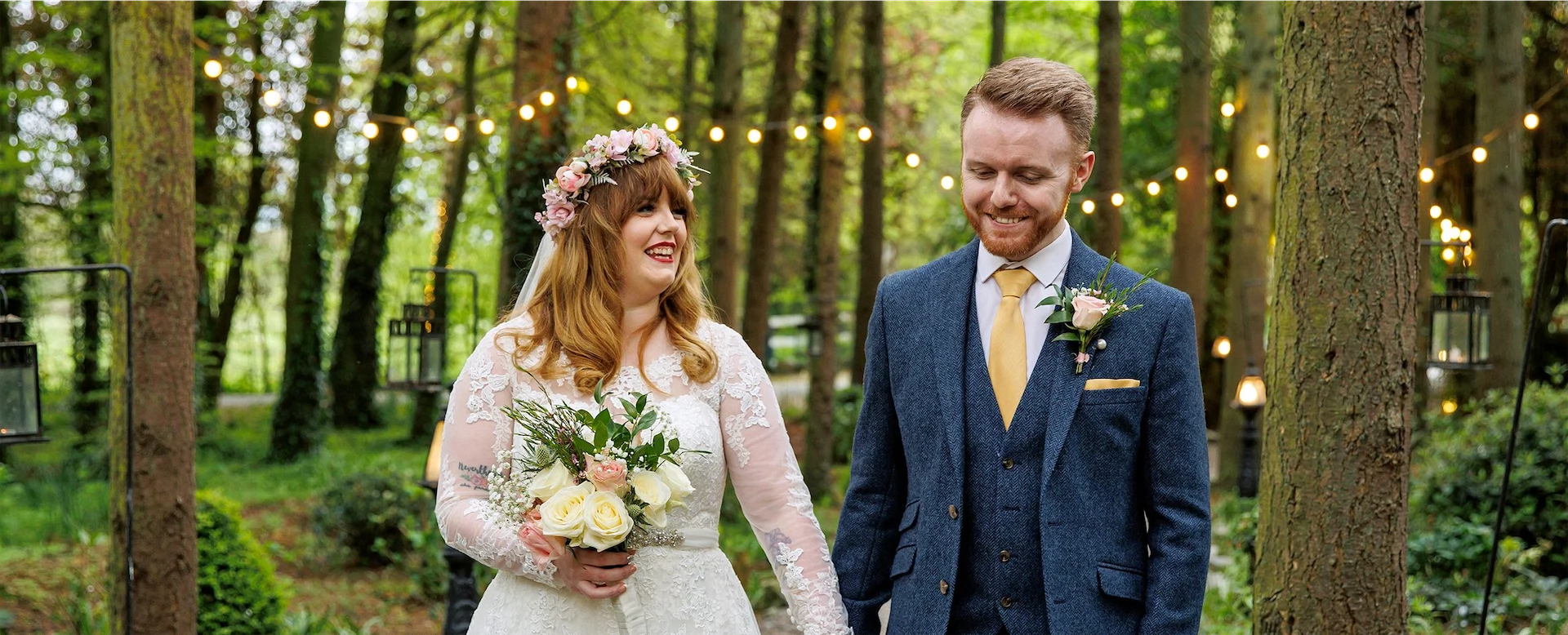 How to choose a wedding photographer that suits your couple style