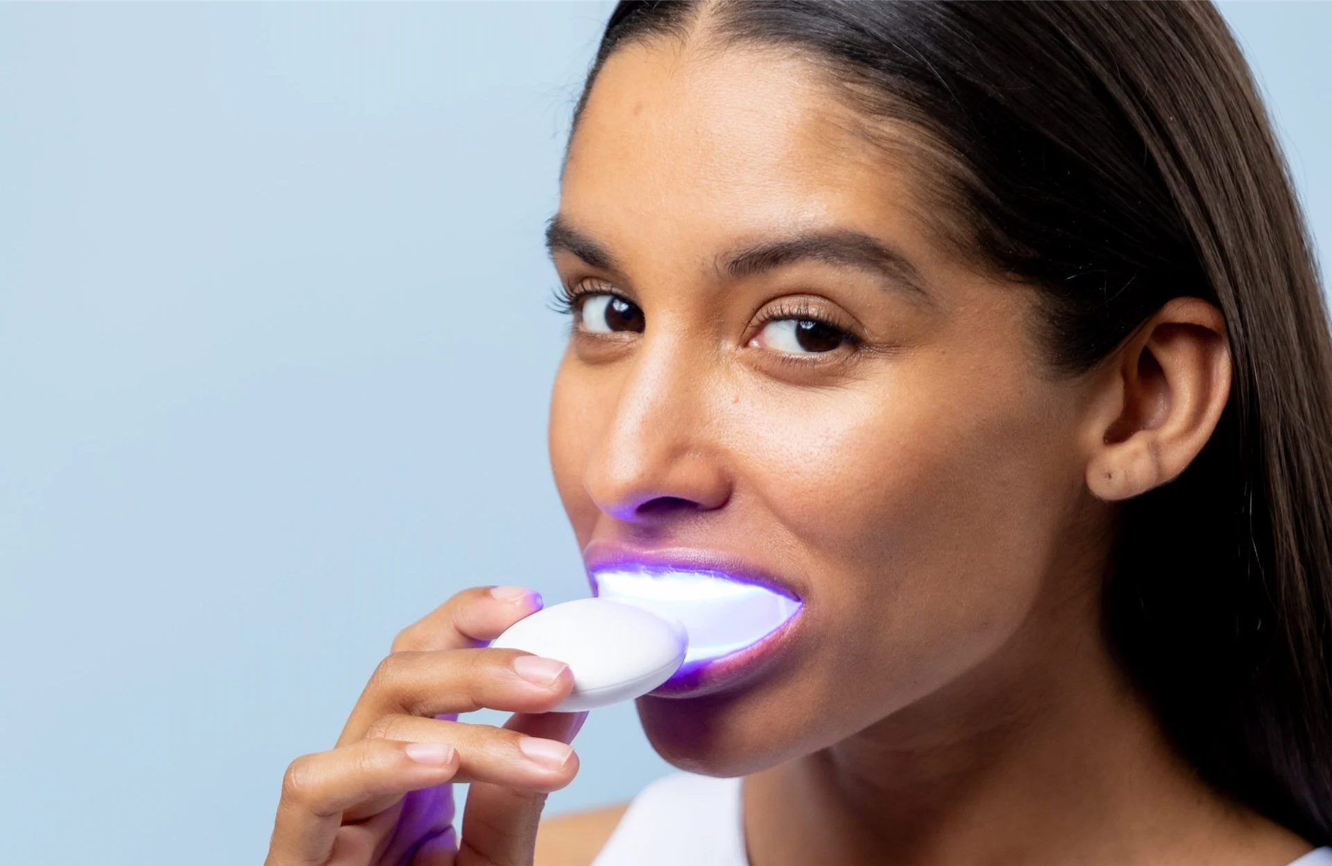LED Teeth Whitening: How does it work and is it effective?