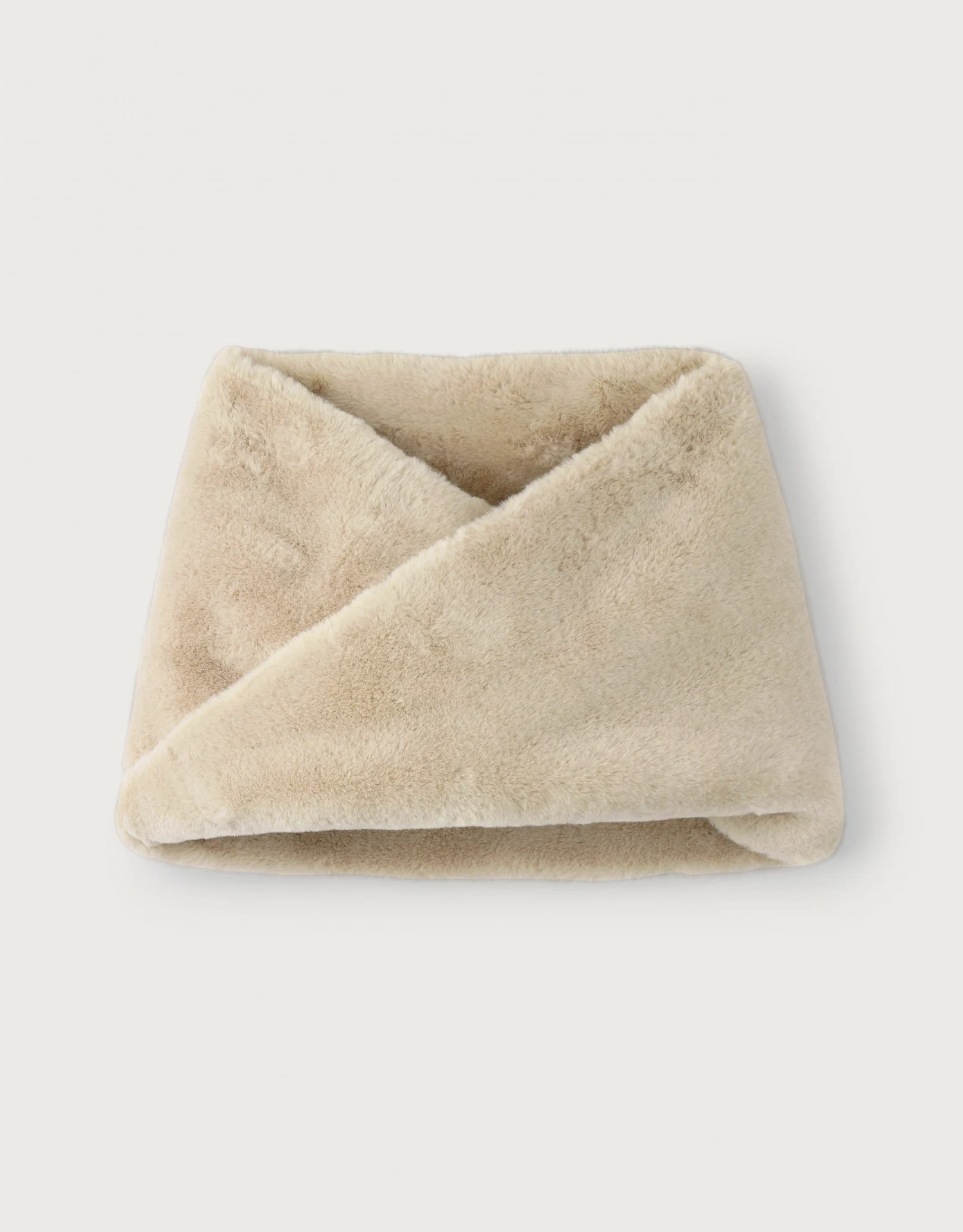 Recycled-Fibre Faux-Fur Snood, €64