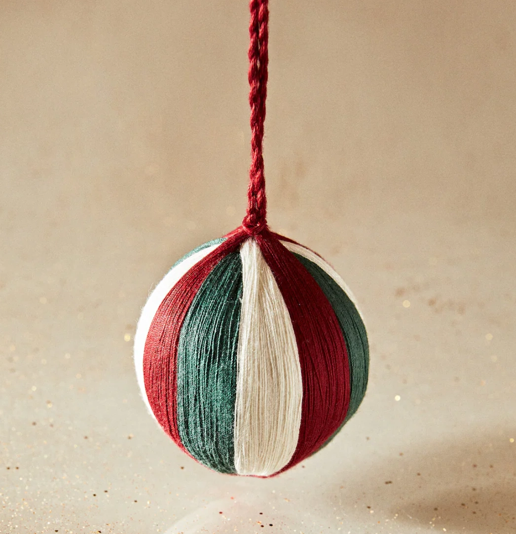 Striped thread bauble, €6.99