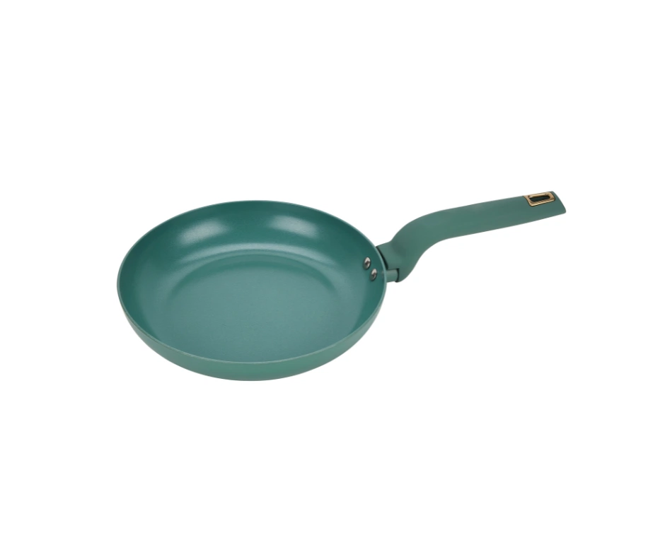 Frying pan, €16.99