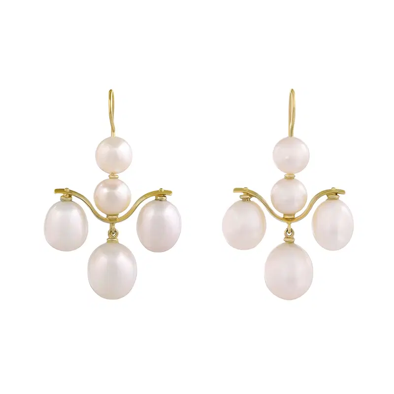 Pearl Girandolle Earrings, €3,250
