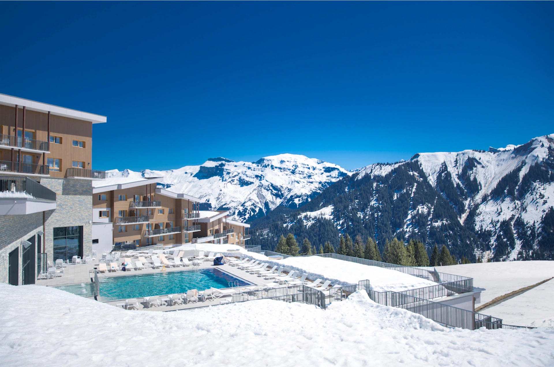 Daunted by planning that first family ski trip? You’ll need to read this