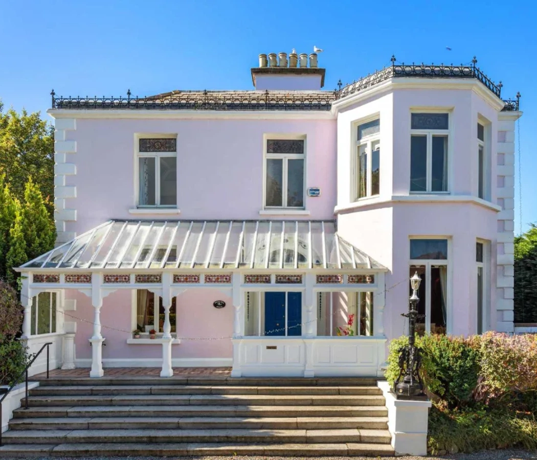 Take a tour of this powder pink period property that’s currently on the market for €2.5 million Take a tour of this powder pink period property that’s currently on the market for €2.5 million