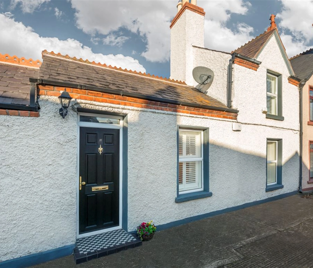 This charming period home in Dublin’s Irishtown is on the market for €400,000