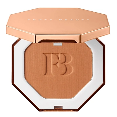 Fenty Beauty Sun Stalk'r Instant Warmth Bronzer in Bajan Gyal, €29.70