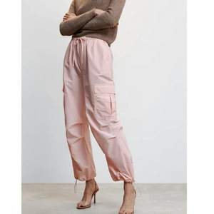 Parachute Pants, €59.99, Mango