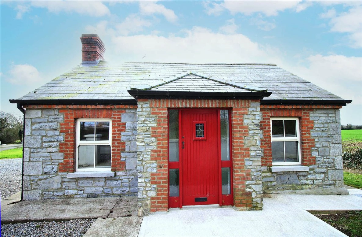 Take a look inside this two-bedroom Meath cottage currently on the market for €290,000