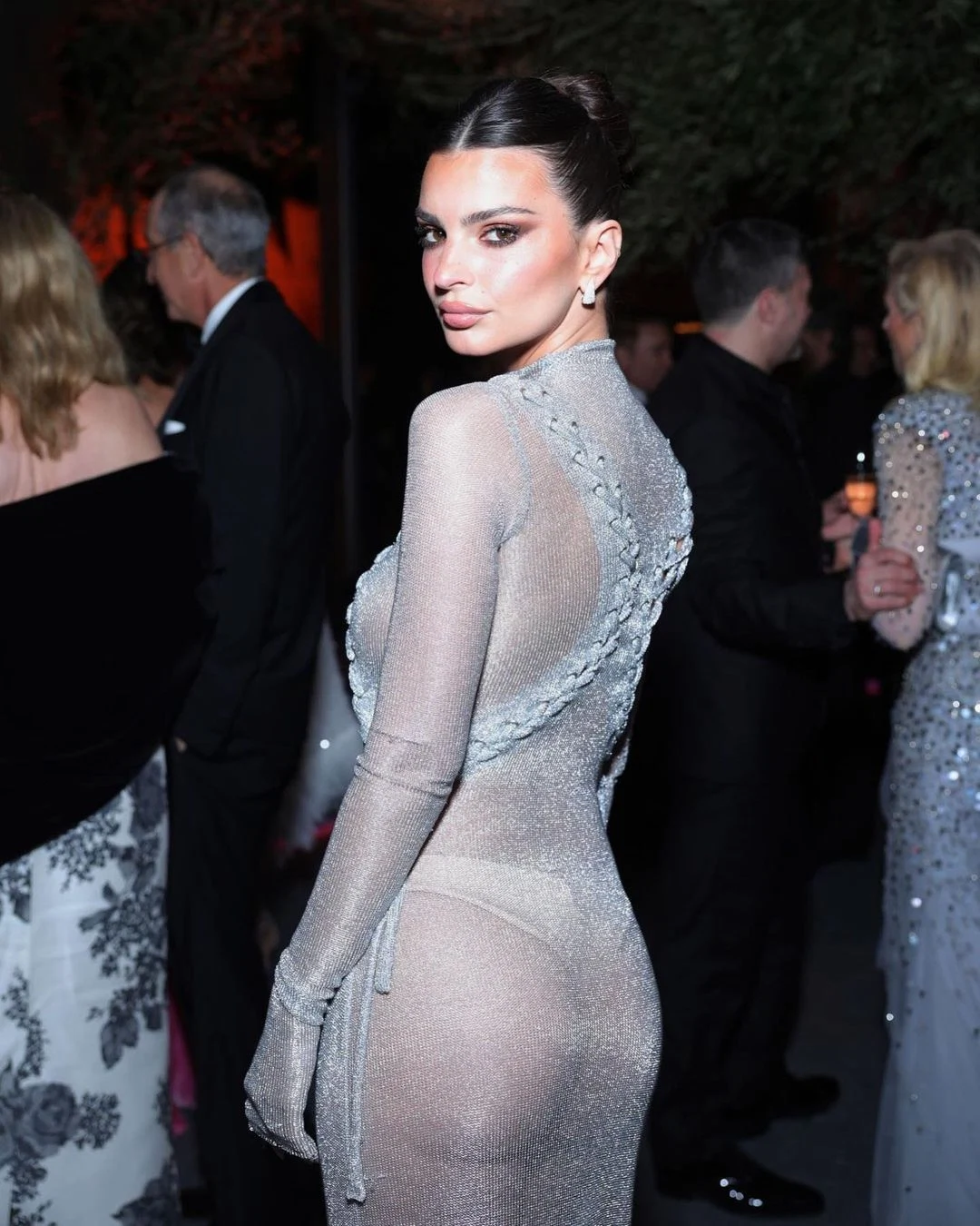 EmRata on motherhood, dating and *that* Harry Styles kissing video 