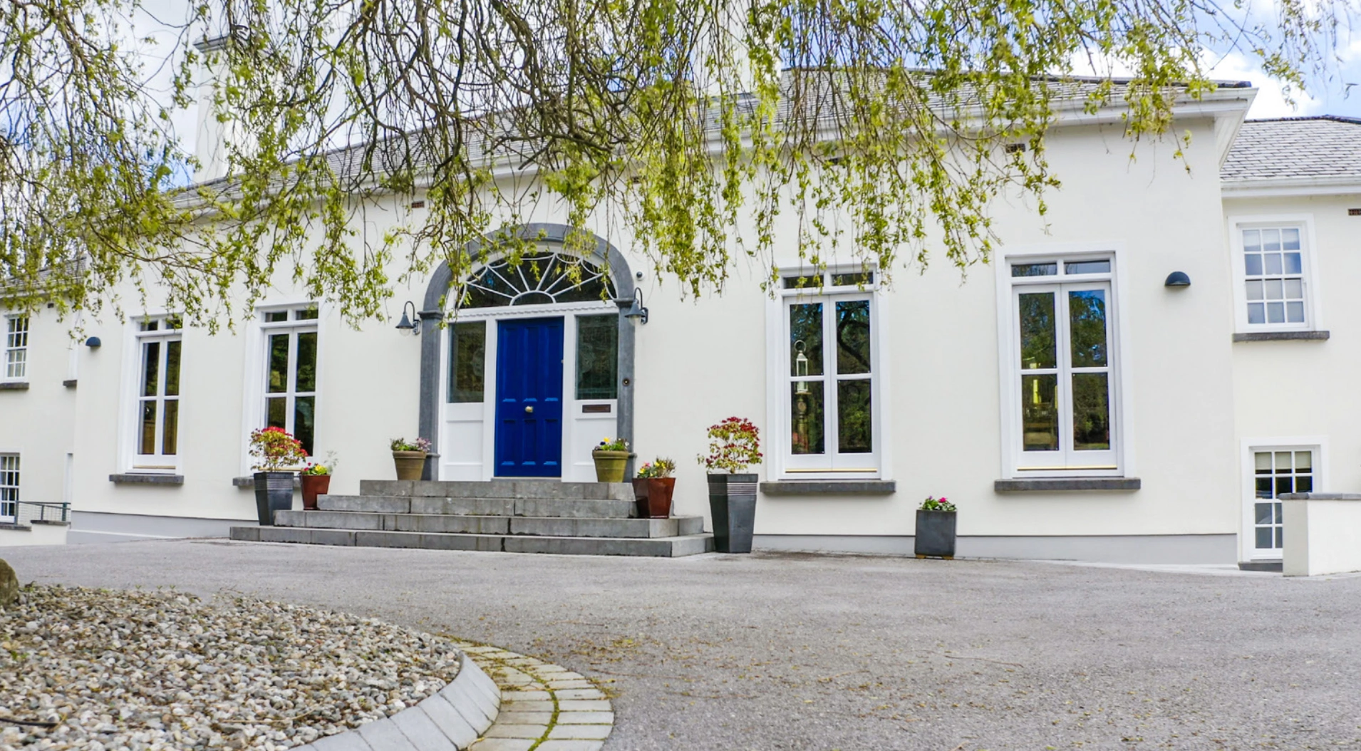 This Galway home with a swimming pool and gym is on the market for €2.3 million This Galway home with a swimming pool and gym is on the market for €2.3 million